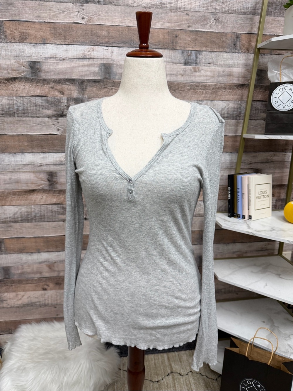 Banana Republic Lt Grey Ribbed Knit Long Sleeve Top